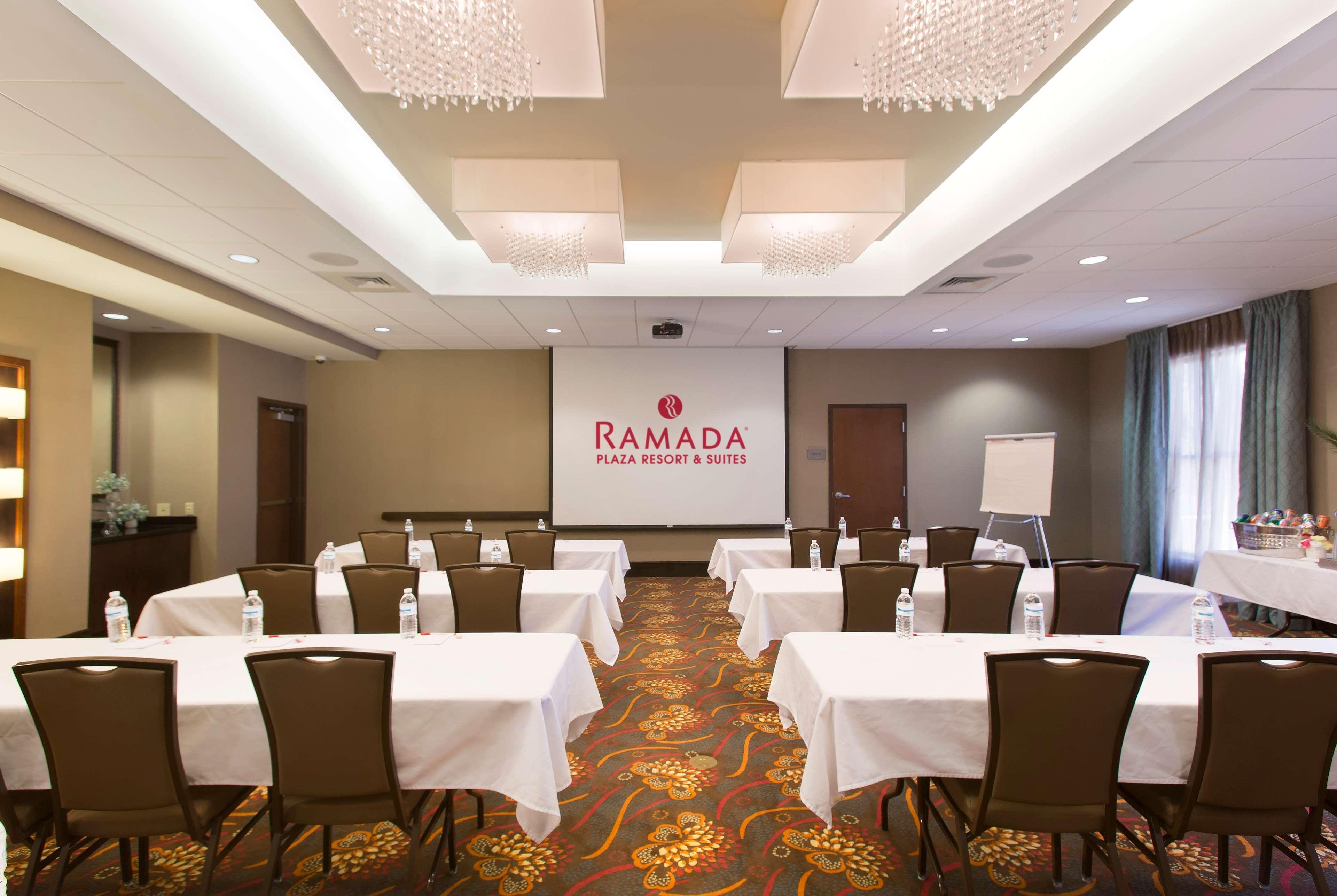 Ramada Plaza By Wyndham Orlando Resort & Suites Intl Drive Zewnętrze zdjęcie